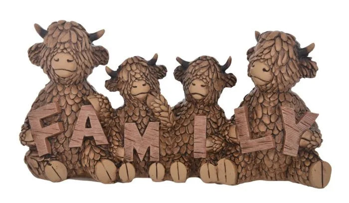 Hughie Highland Cow Family Décor