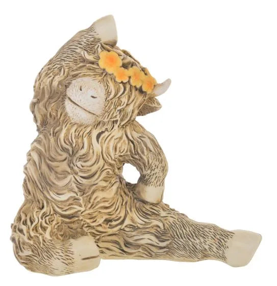 Yoga Highland Cow Décor