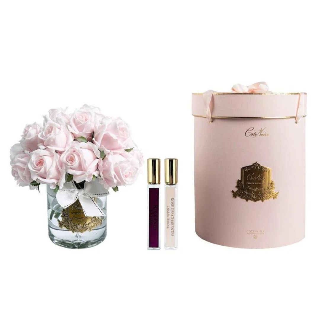 Grand Bouquet <br>French pink- Gold Badge<br> LRB03