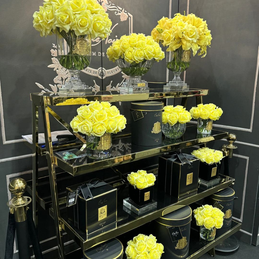 Grand Bouquet <br> Yellow - Gold Badge<br> LRB08