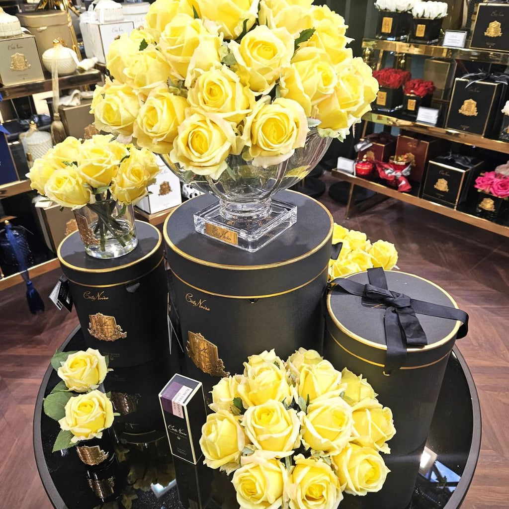 Grand Bouquet <br> Yellow - Gold Badge<br> LRB08