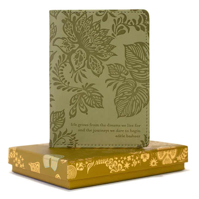 Olivine Passport Wallet