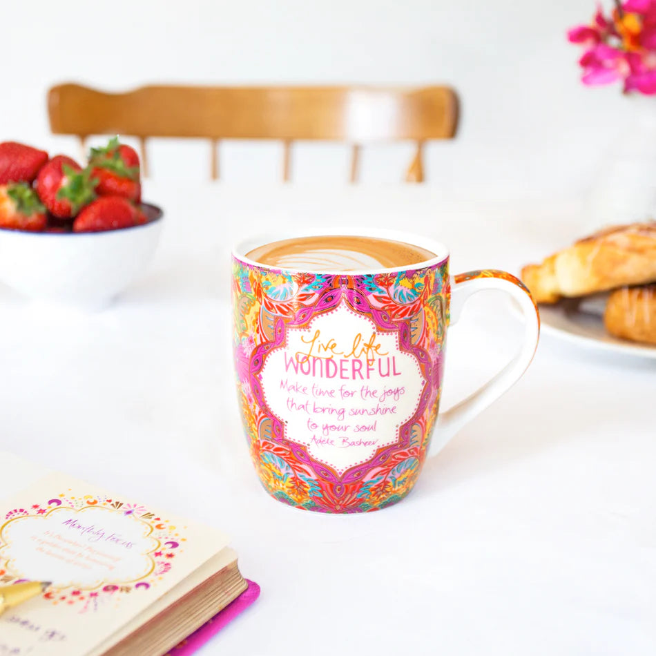 Live Life Wonderful Mug