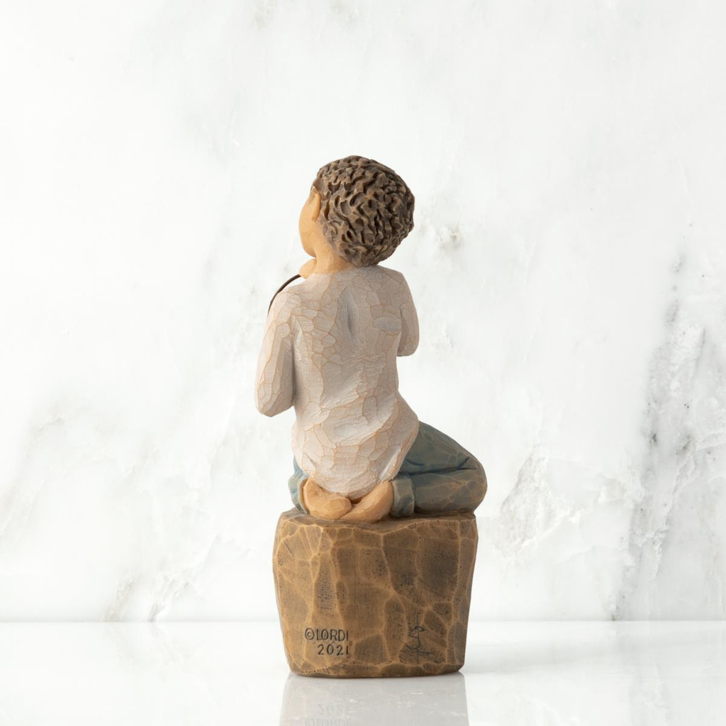 Figurine – Willow Tree  <br>  Love You Too (Darker Skin) Boy