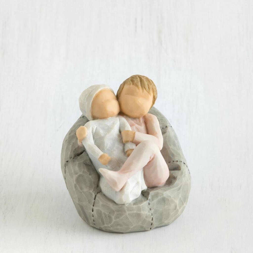 Figurine – Willow Tree  <br>  My New Baby (Blush)
