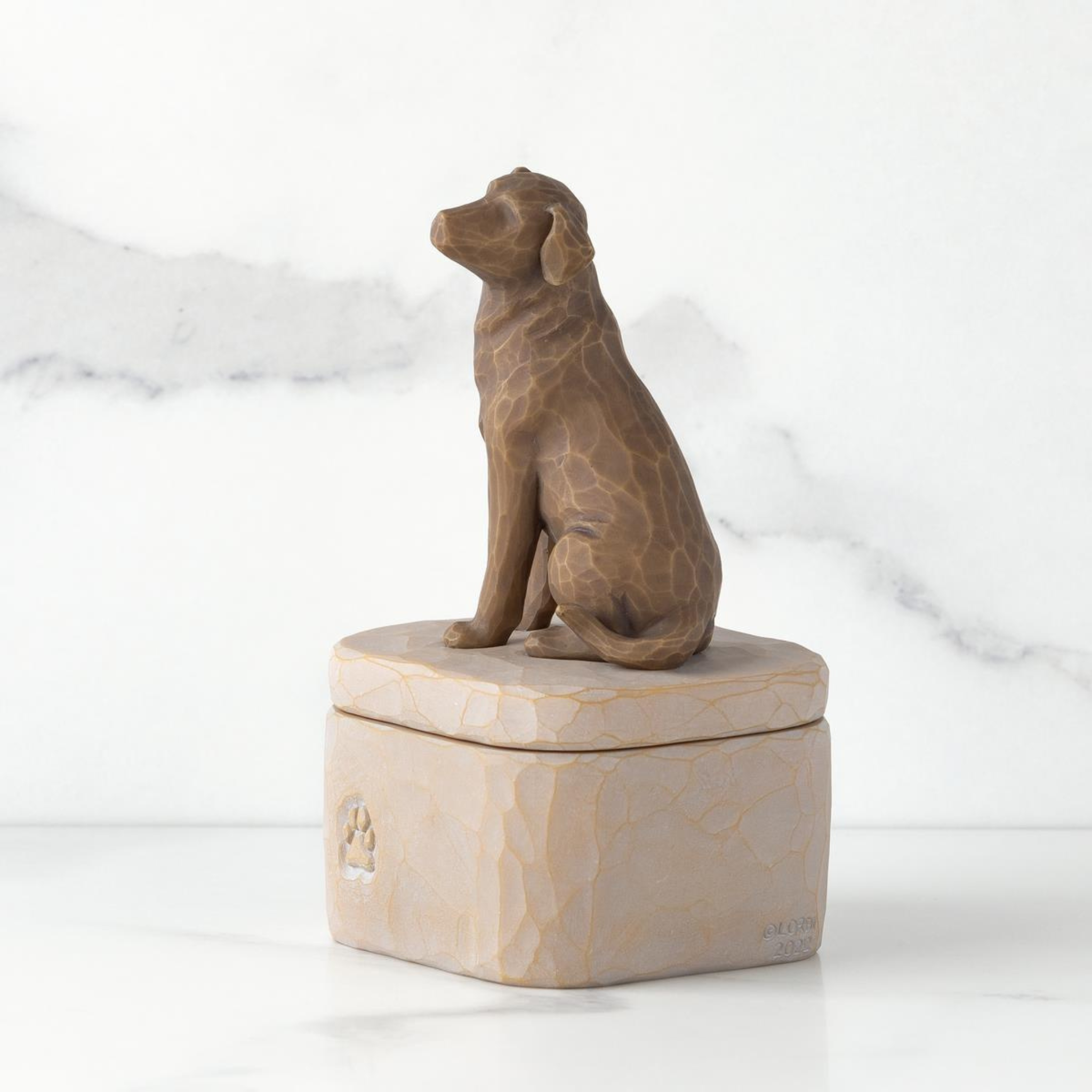 Figurine – Willow Tree  <br>  Love my Dog (Dark) Keepsake Box