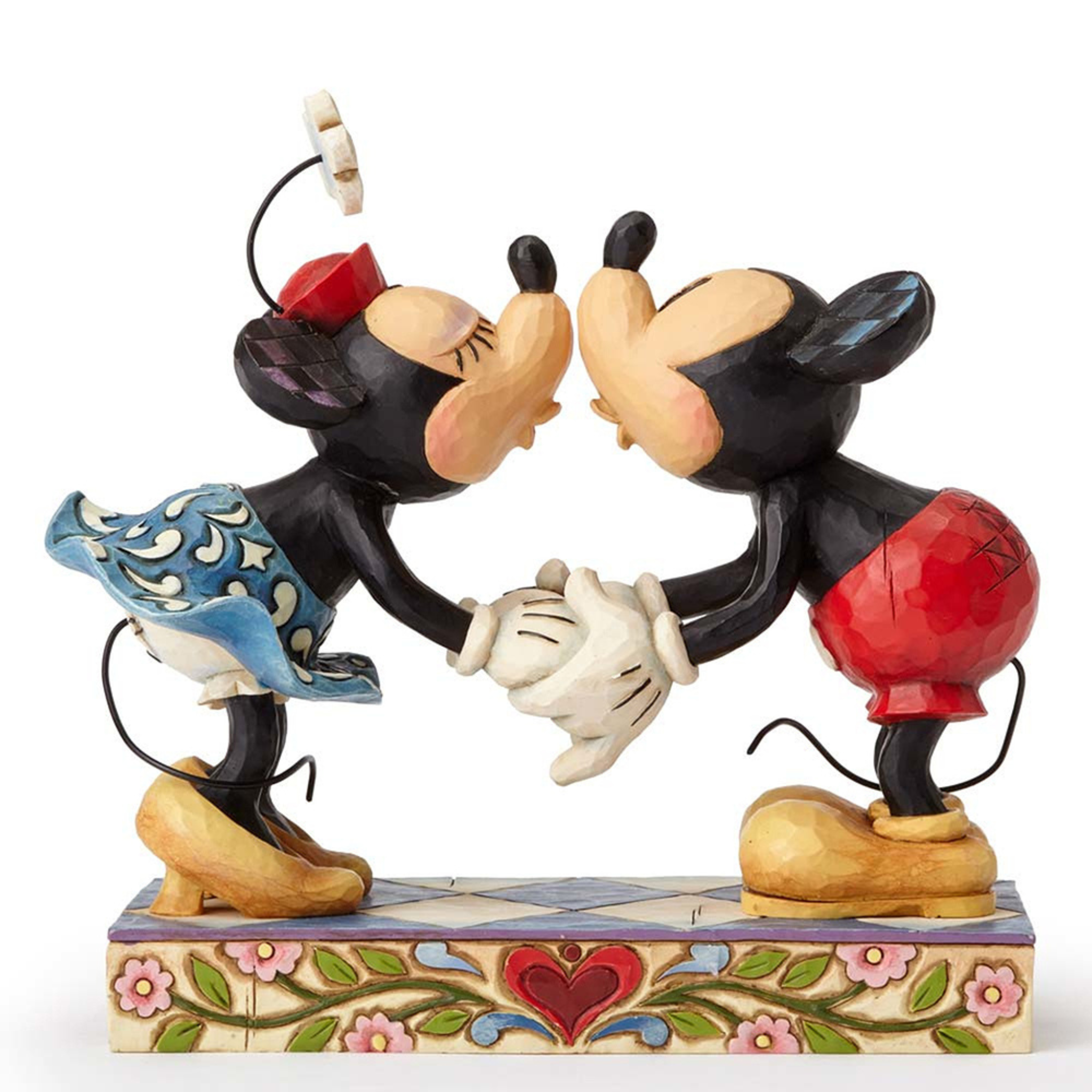 Disney Traditions - 16.5cm <br> Mickey & Minnie Kissing