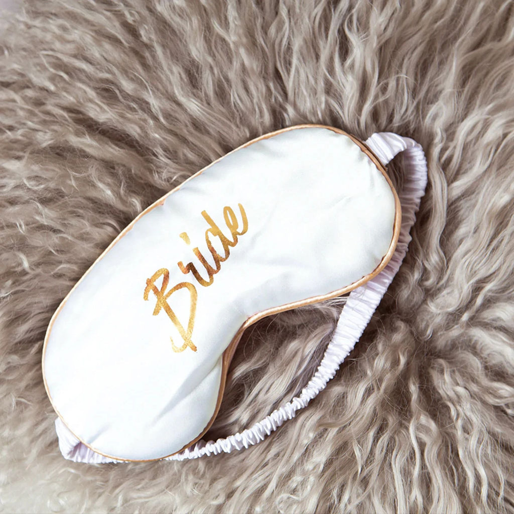 Cristina Re Here Comes the Bride Gift Set Mask