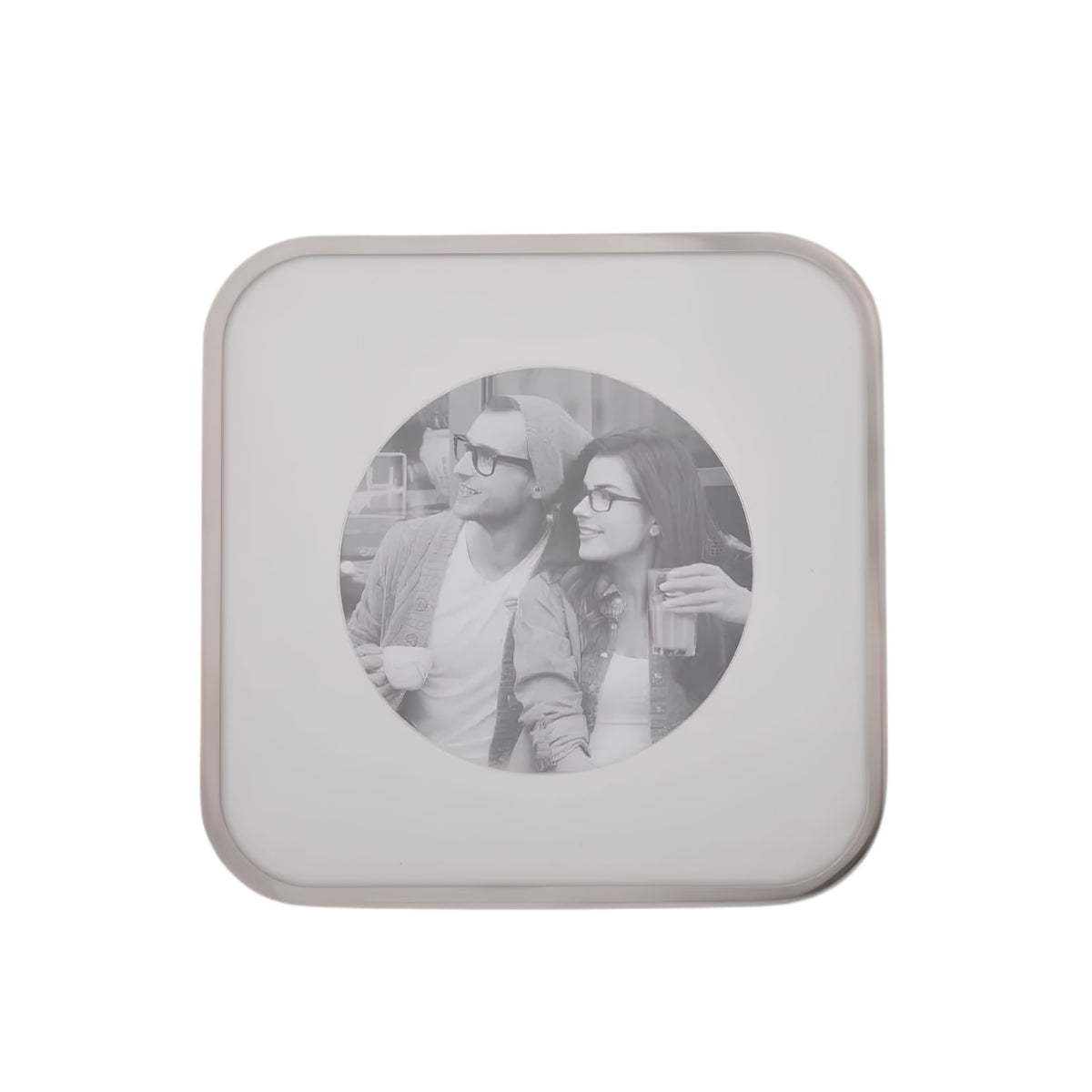 Silver Curve Frame, holds a 4x4 photo